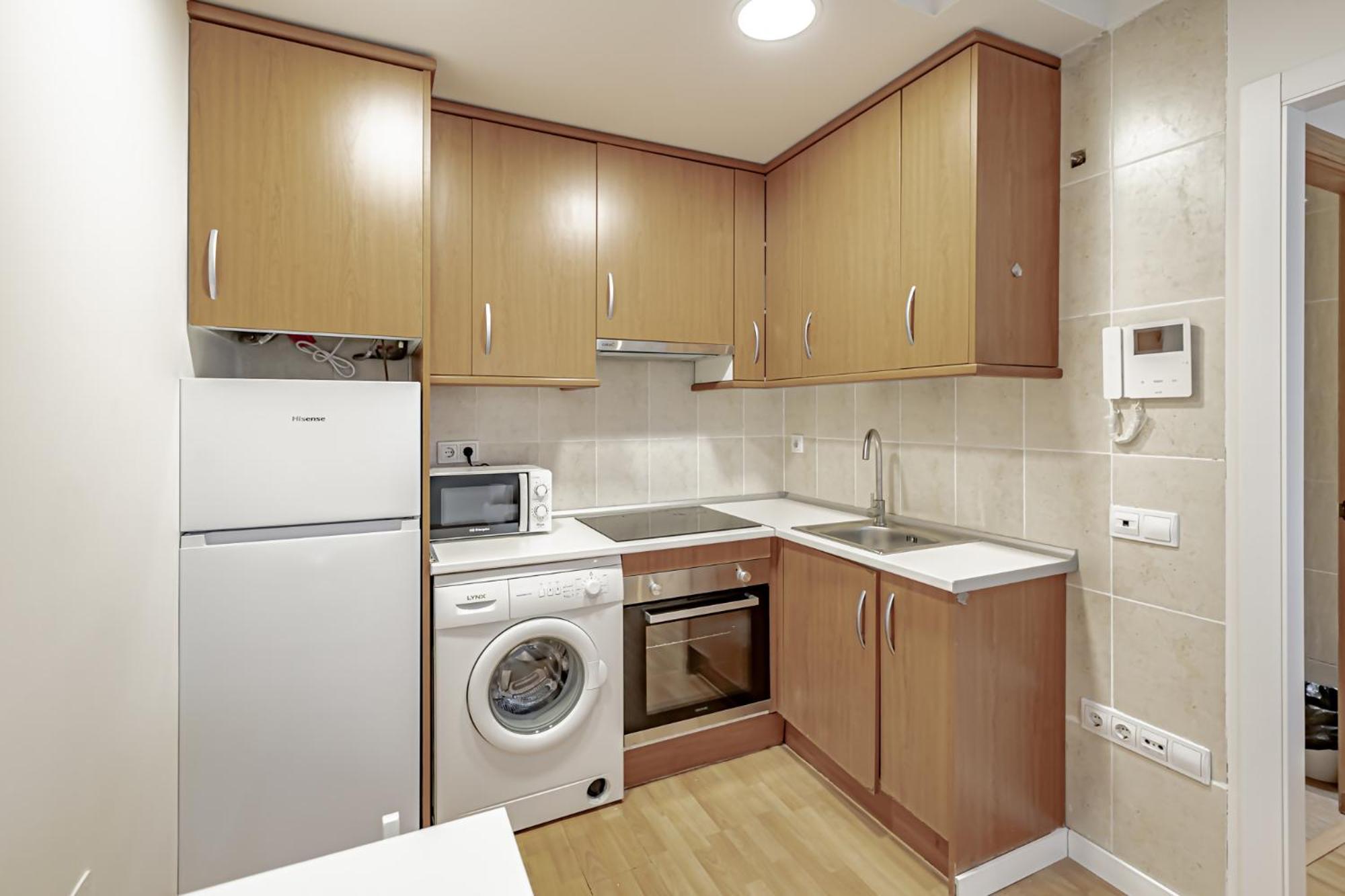 Apartamentos Noviembre Мадрид Экстерьер фото