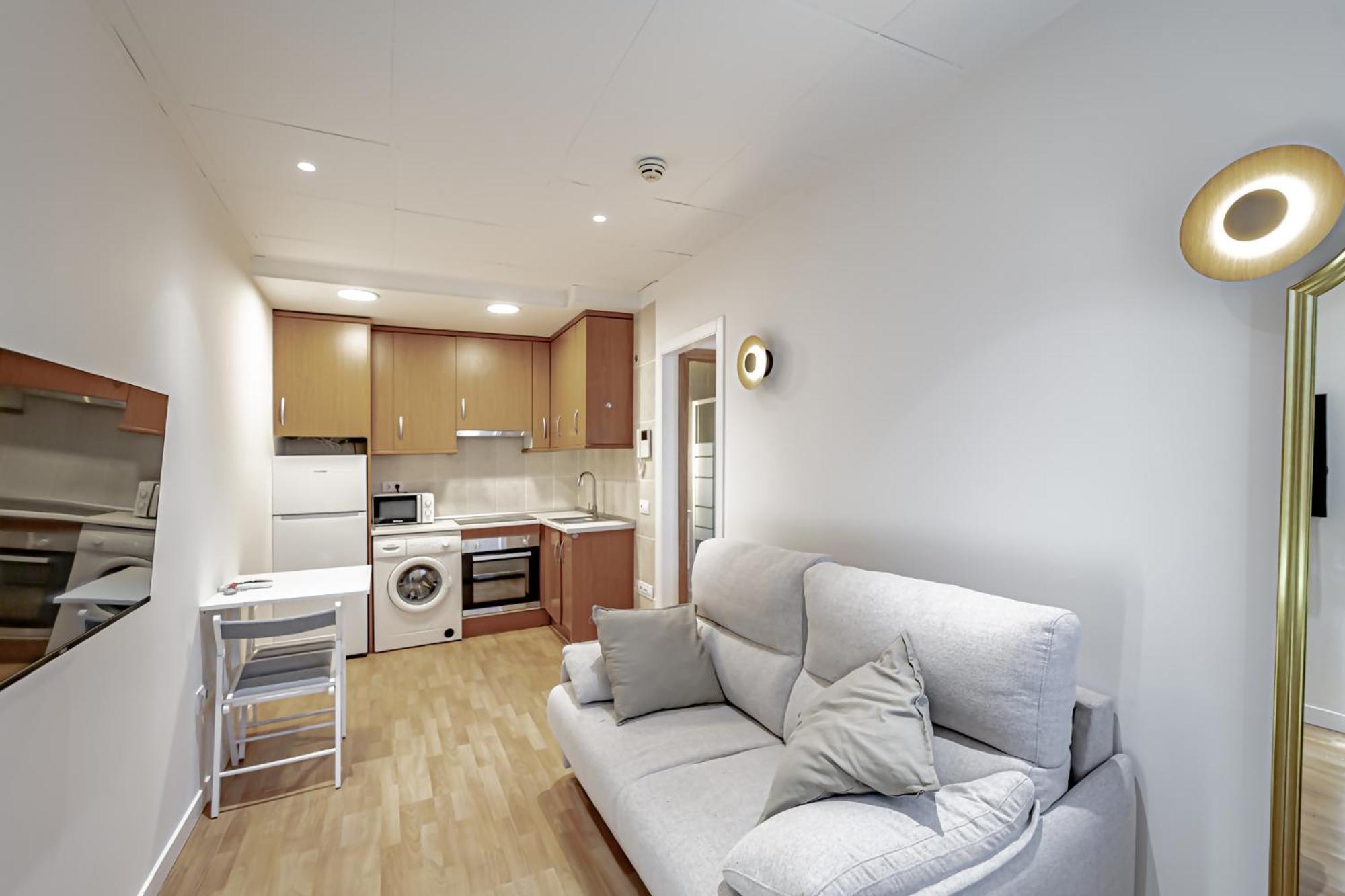 Apartamentos Noviembre Мадрид Экстерьер фото