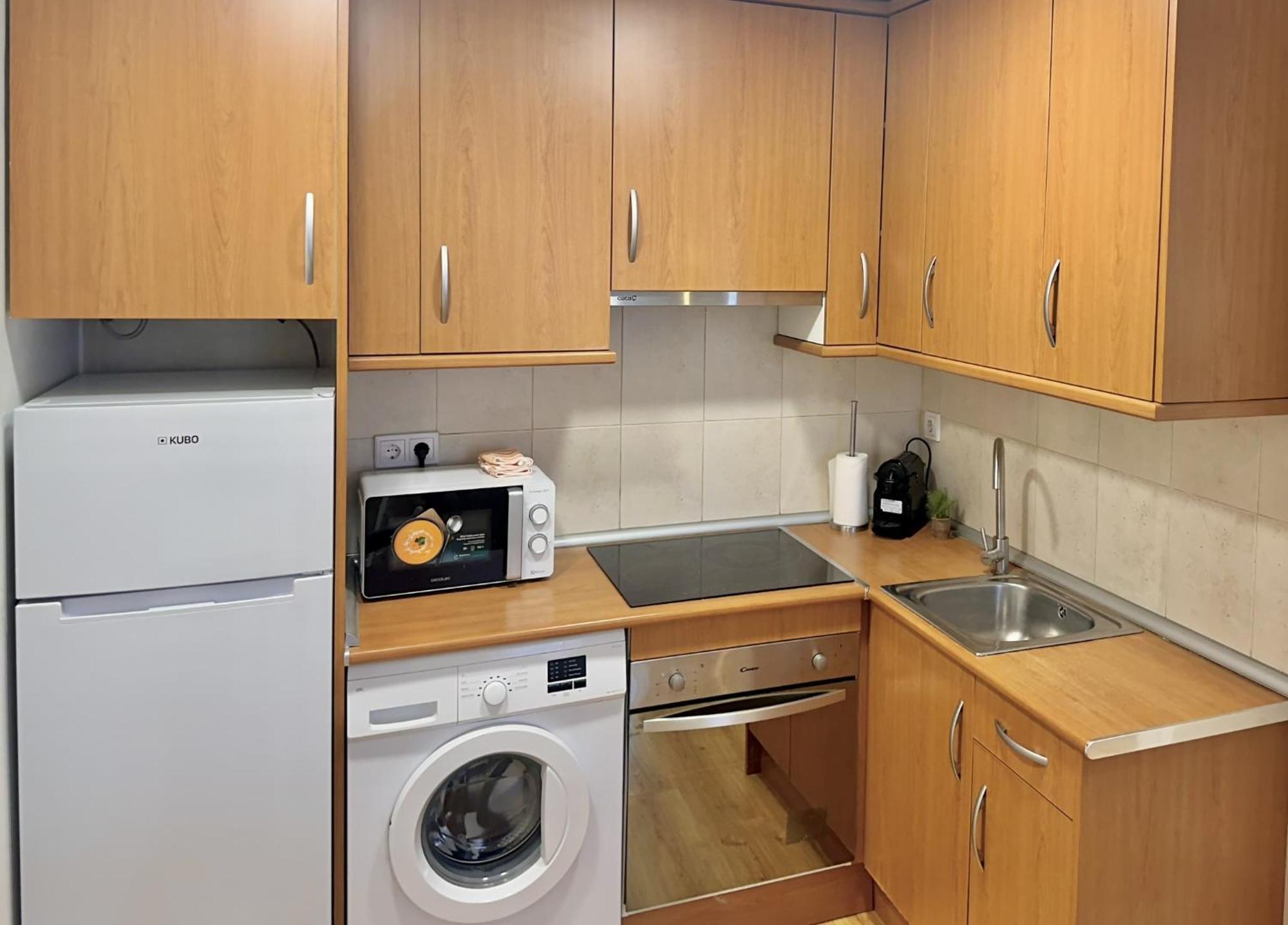 Apartamentos Noviembre Мадрид Экстерьер фото