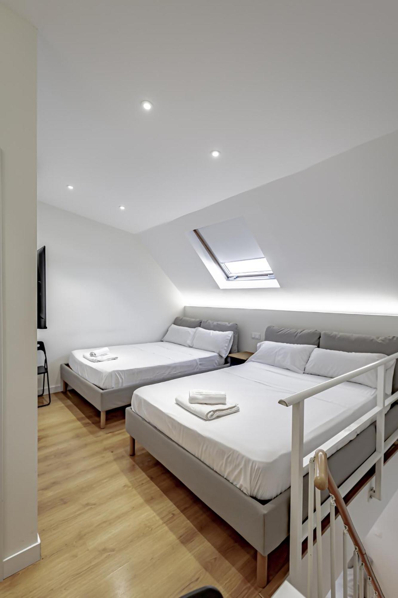 Apartamentos Noviembre Мадрид Экстерьер фото