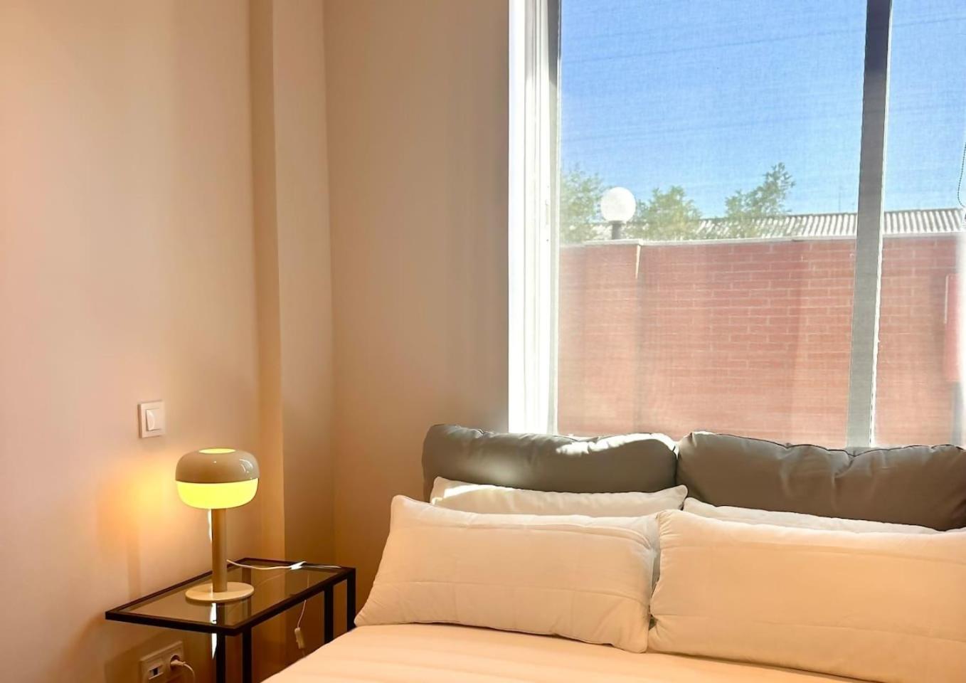 Apartamentos Noviembre Мадрид Экстерьер фото