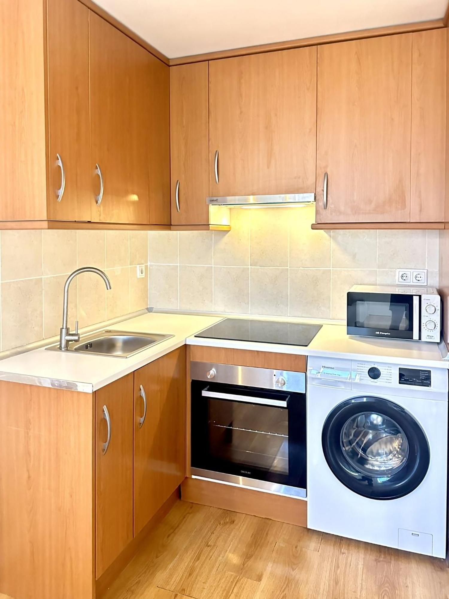 Apartamentos Noviembre Мадрид Экстерьер фото
