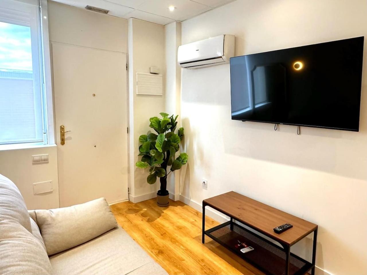 Apartamentos Noviembre Мадрид Экстерьер фото
