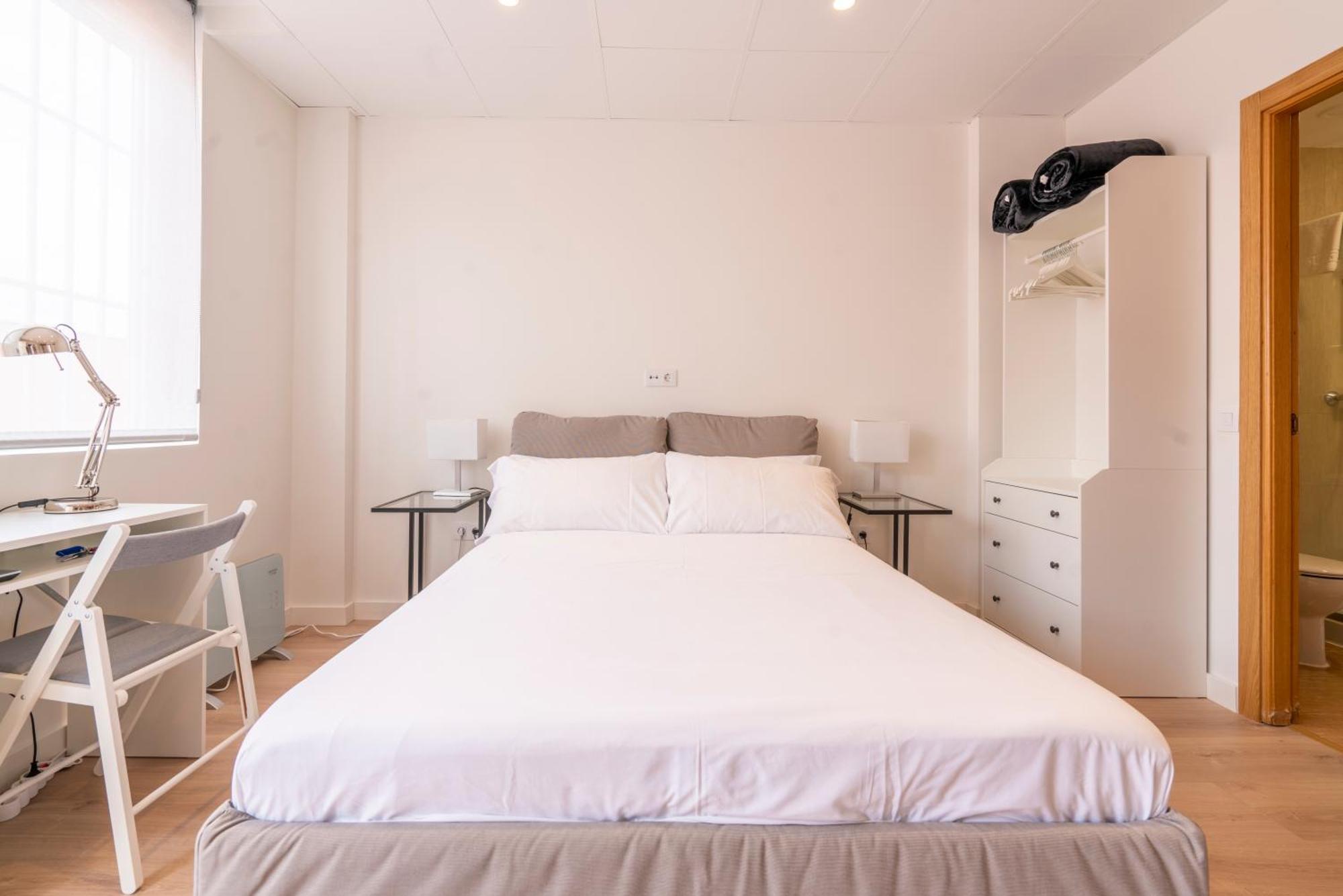 Apartamentos Noviembre Мадрид Экстерьер фото
