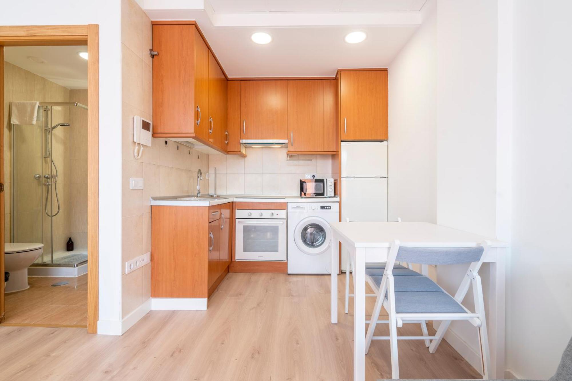 Apartamentos Noviembre Мадрид Экстерьер фото